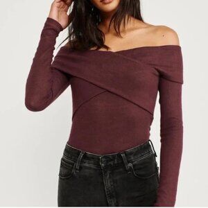 Abercrombie & Fitch Soft A&F Cozy Off The Shoulder Knit Long Sleeve Top